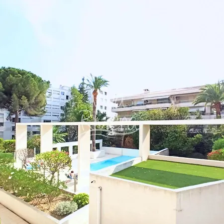 Viva Riviera -14 Avenue Isola Bella Apartment *