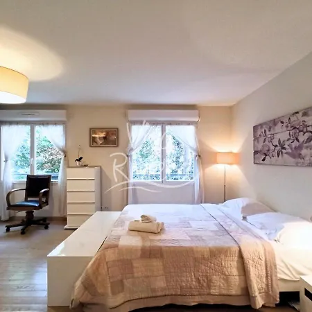 Appartement Viva Riviera -14 Avenue Isola Bella *
